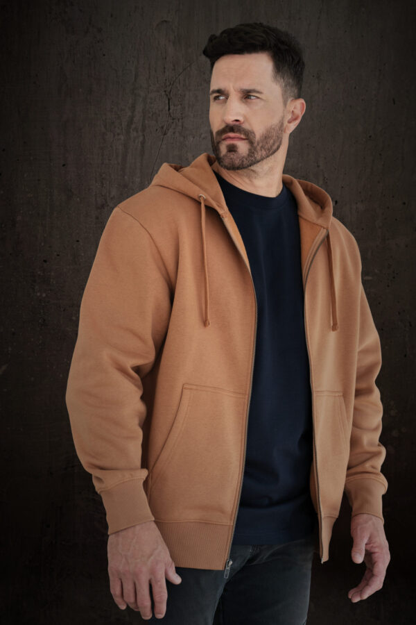 HEAVYWEIGHT FLEECE FULL ZIP HOODIE. WeRK422
